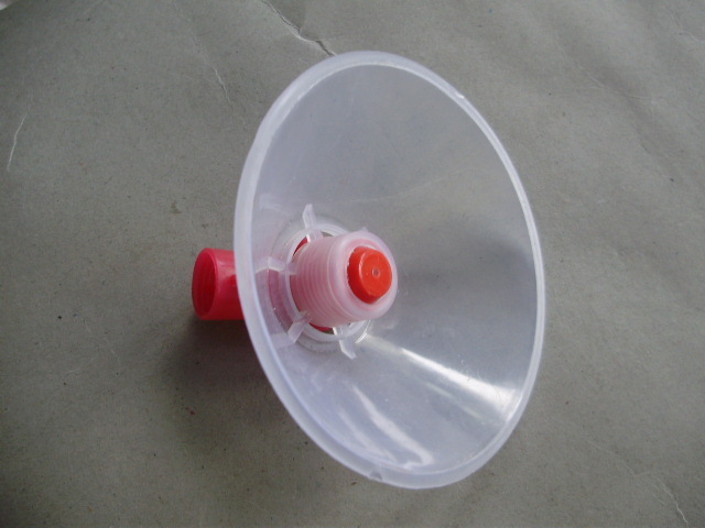 Agricultural sprayer - - protection cover nozzle - - - - herbicide nozzle(China (Mainland))