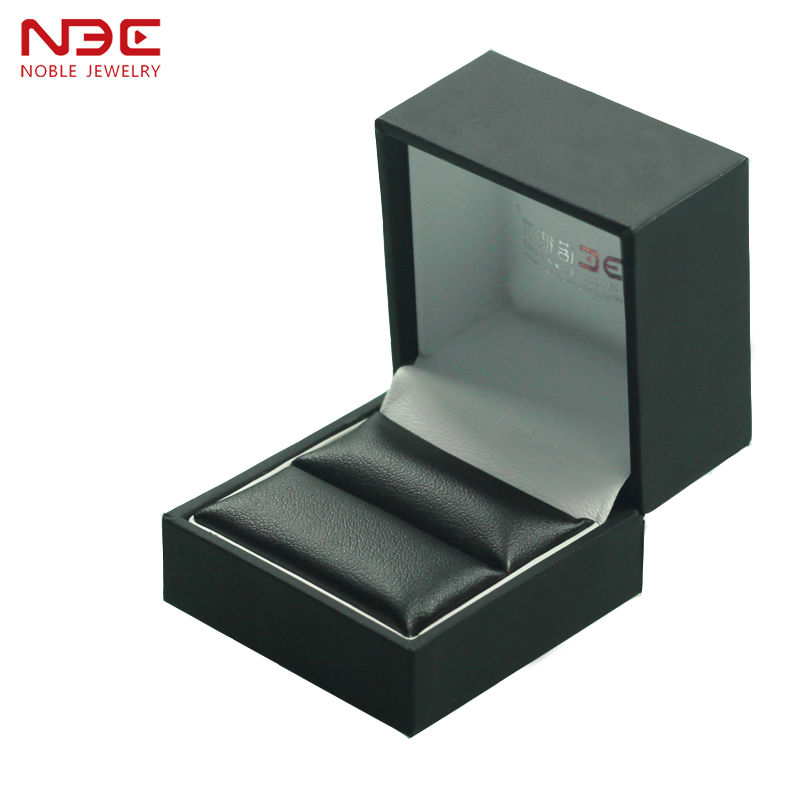 Free shipping Nbe quality black PU full leather scrub ring necklace jewelry diamond ring marriage packaging