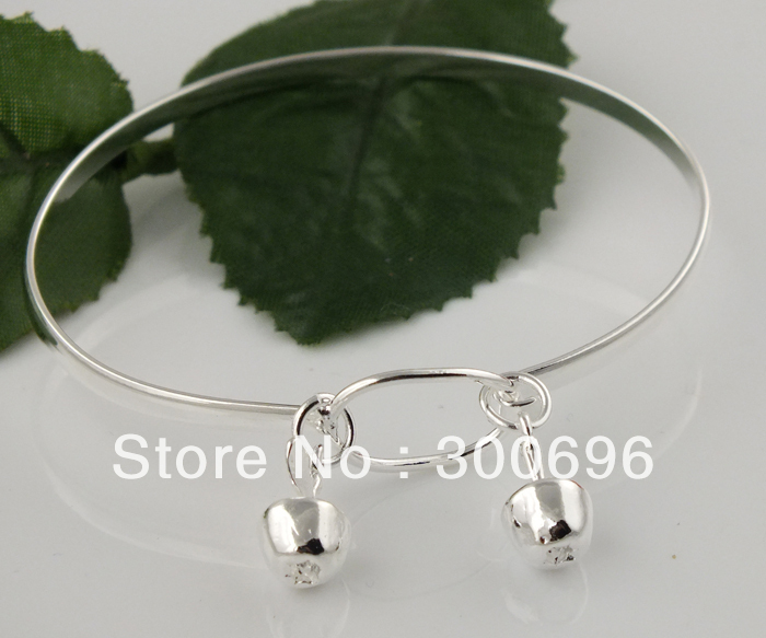 ... -8pc-925-sterling-silver-beautiful-lovely-apples-bangle-bracelet.jpg