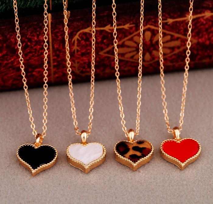 20pc wholesale lot lucky and love golden pendant Collarbone chain Necklace girls CHOKERS NECKLACES