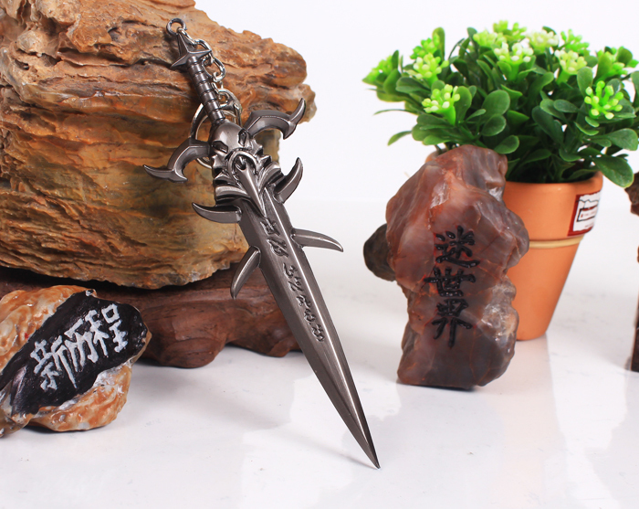 /lot cheap World of warcraft weapon model key chain steel sword game 