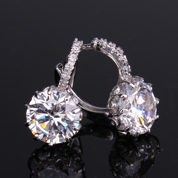 MinOrder 10 2014 New Lovely 18K White Gold Plated White Swiss Zircon CZ Crystal Earrings for