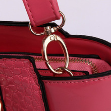 Summer Promotion Freeshipping Women Solid Pu Zipper 2014 New European And American Fashion Bag Diagonal Shoulder