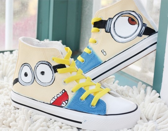 Despicable Me 2 Eyes Minions Style Adult Canvas Shoes for Men Women Sneakers Hand painted Shoes