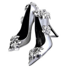 Hihg Quality Geniune Leather Women Pumps Floral design Silver Thin Heels High Heels Lady Pointed Closed