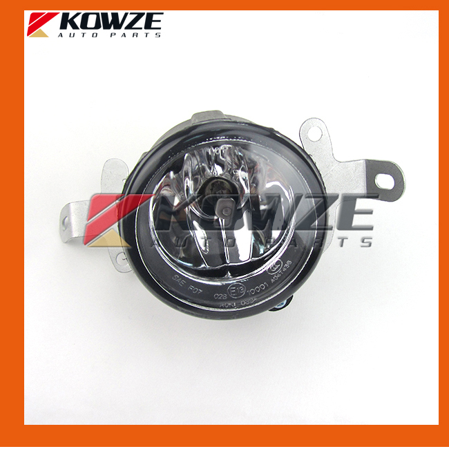 Front Fog Lamp Light with Bracket Support For Mitsubishi Pajero Montero Shogun 4 IV V93 V97