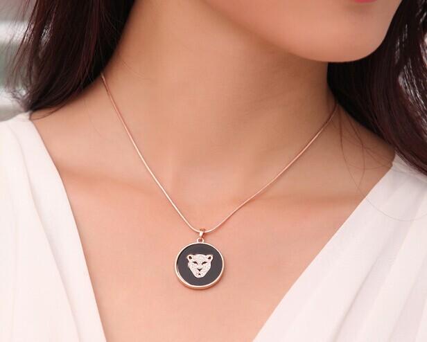 Korean fashion luxury jewelry rhinestone leopard pendant rose gold choker necklace womens jewellery collier women collar