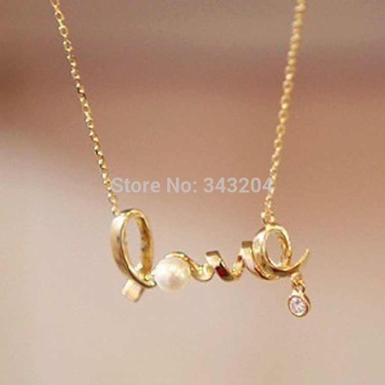 Collar necklaces Fashion New 2015 Christmas Gift Gently Around A Heart Of Love Chic LOVE Necklace