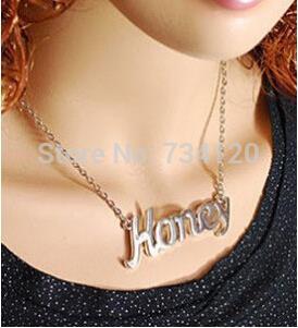 X015 free shipping 2014 new Arrival Fashion alloy honey letter necklace colnmnaris necklace female jewelry gift