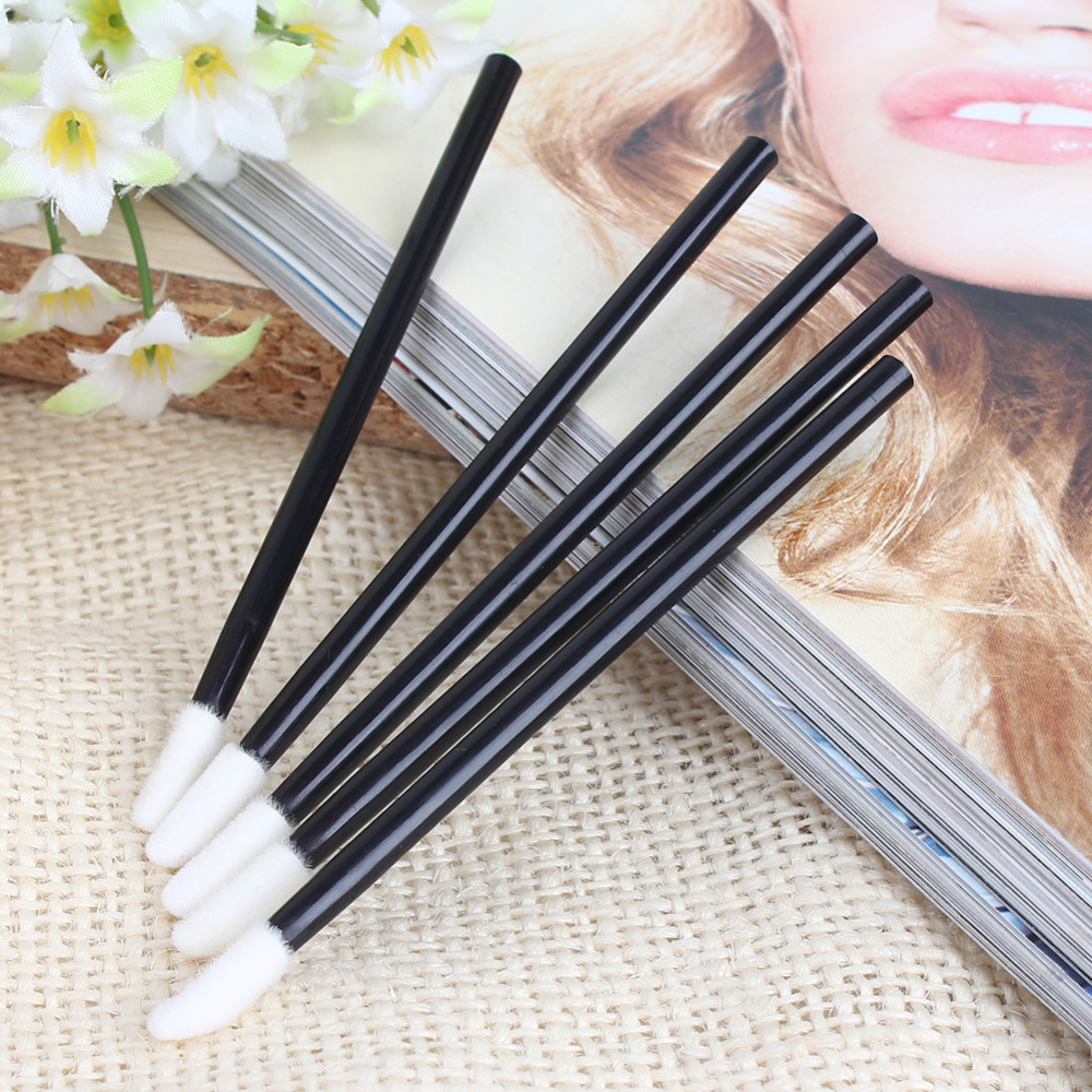 Womens 100pcs Disposable Lip Brush Gloss Wands Applicator Perfect Best Makeup Brushes Make Up Tools Free