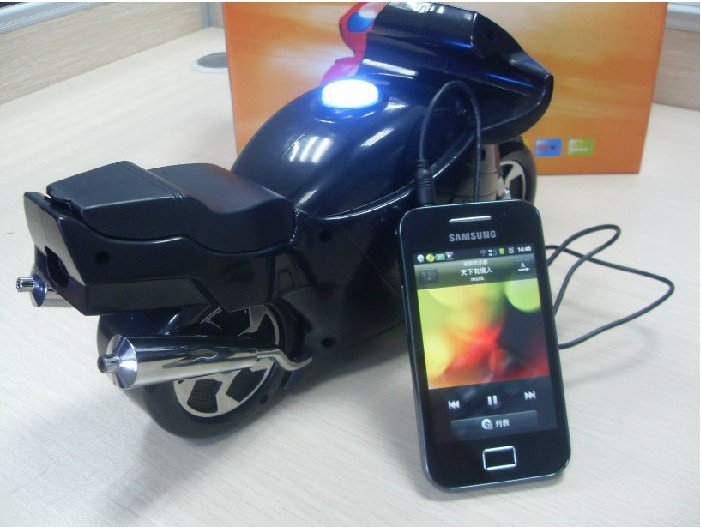 Fashional mini channel 2.0 tweeter and subwoofer motorcycle speaker,loudspeakers,sound box , suport SD U-disk FM Remote control(China (Mainland))