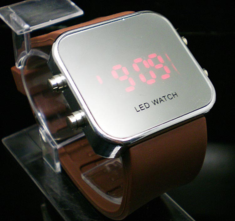 wholesale fashion Silicone Led Digital watch men women LED mirror wrist watch LE21