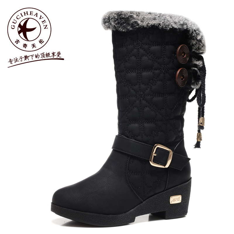 Stylish snow boots Stylish snow boots
