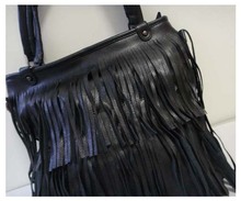 wholesale popular ladys bag Leisure bags Size 32 x 24cm material PU 4 different colors black