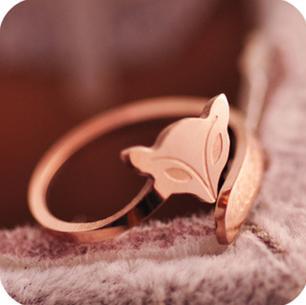 Fashion rose gold plated fox ring stainless steel material no color fade top quality free shipping
