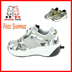 [LoLo Mommy]19.5-23.5CM 2013 New Film Hero Design Roller Shoes Flashing Light Wheel For Kids Boys Free Shipping(China (Mainland))