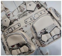 wholesale travel bags leisure bags Luggage handbag material PU Size 40 x26cm 3different colors beige two