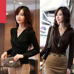 Korean spring ladies deep V-neck long-sleeved mid-range fashion bottoming shirt t-shirts pat #1002(Hong Kong)