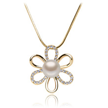 Flower pearl pendant necklace marriage accessories OL design