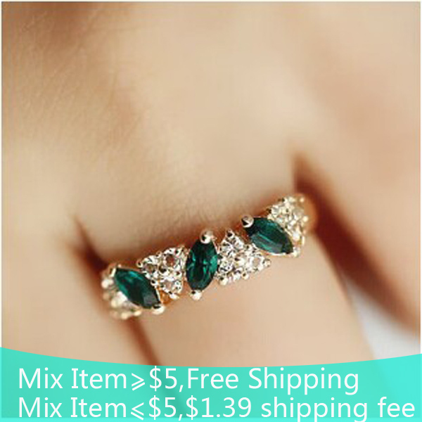 free shipping green crystal Sweet feeling of restoring ancient ways Emerald female sparking statement ring