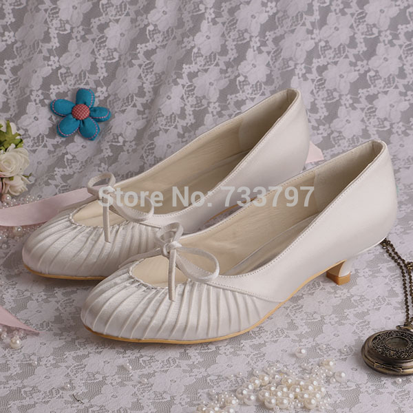 Lovely Butterfly Wedding Shoes Women Beige Satin Bridal Shoes Low Heel ...