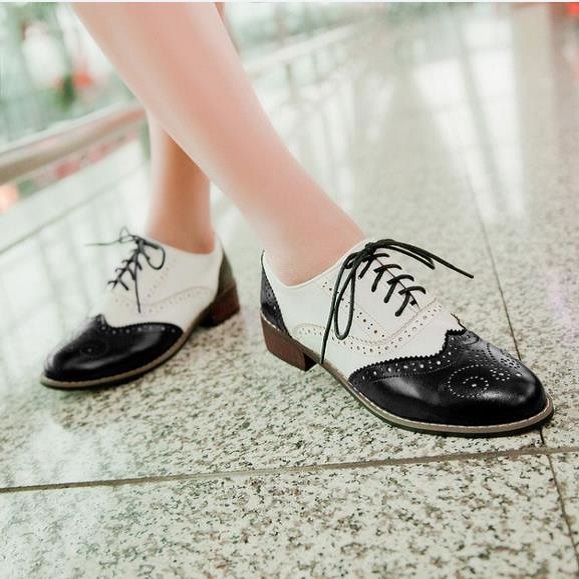 New 2015 vintage black white brogue Oxfords shoes for women
