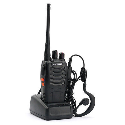 baofeng BF 888S UHF 400 470 MHz Handheld Walkie Talkie 2 way Amature Ham Radio hands