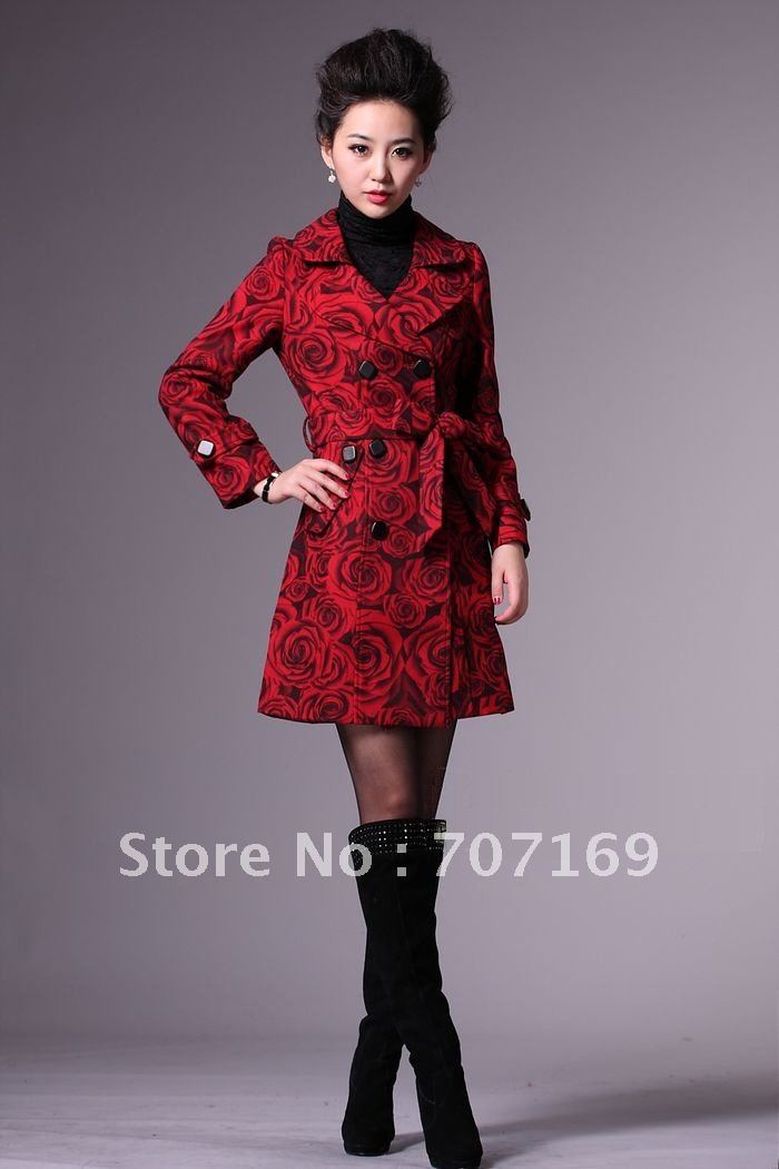 http://i00.i.aliimg.com/wsphoto/v2/535258536_1/2012-New-Style-Fashion-Long-sleeved-Brocade-Cotton-Rose-Jacquard-Lady-s-Dust-Coat.jpg