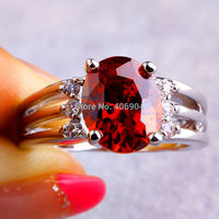 Wholesale Lady\'s 8*10mm Oval Cut Garnet & White Topaz 925 Silver Ring Size 6 7 8 9 Facile Design Noble European Jewelry