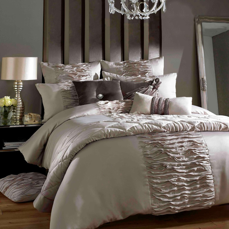 red duvet cover/2014 New bed set / romantic comforter set /3d bedding ...