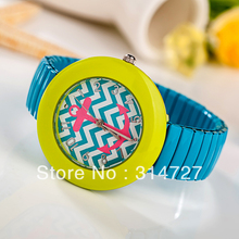2014 new Student watch Chirldren Quartz Watch clock Fashion Watches color face Alloy strap band watches-TC105 Free shipping gift