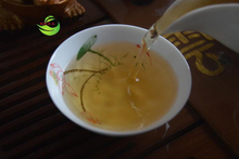 357g 2015 year white tea white peony cake healthy tea natural organic white tea China green