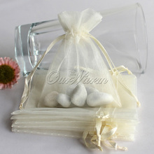 Free Shipping 50 Pieces a Lot  Ivory Cream 3″ x 3.5″ 7cm x 9cm Strong Sheer Organza Pouch Wedding Favor Jewelry Gift Candy Bag