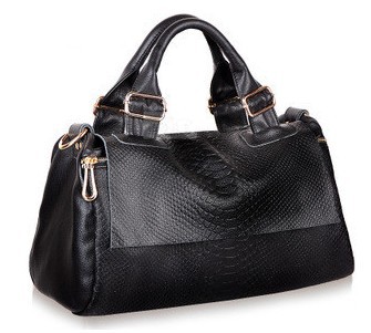 Major in Cheap Leather Messenger Bags, Mens Messenger Bags