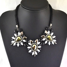 2014 hot sale Daisy flower necklace and suspension soft cotton brought new female charm necklace jewelry