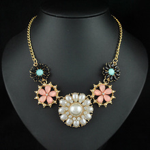 Hot 2015 New Resin Choker Statement Pendant Necklace for Woman Jewelry Mix minimum order is 10USD