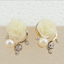 Hot Sale 2015 New Fashion 18K Gold Plated Cute Sweet Rose Flower Crystal Artificial Pearl Stud