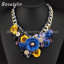 Top Sell Fashion Accessories Women Gold Chain Spray Paint Metal Flower Rhinestone Crystal Bib Necklaces Statement