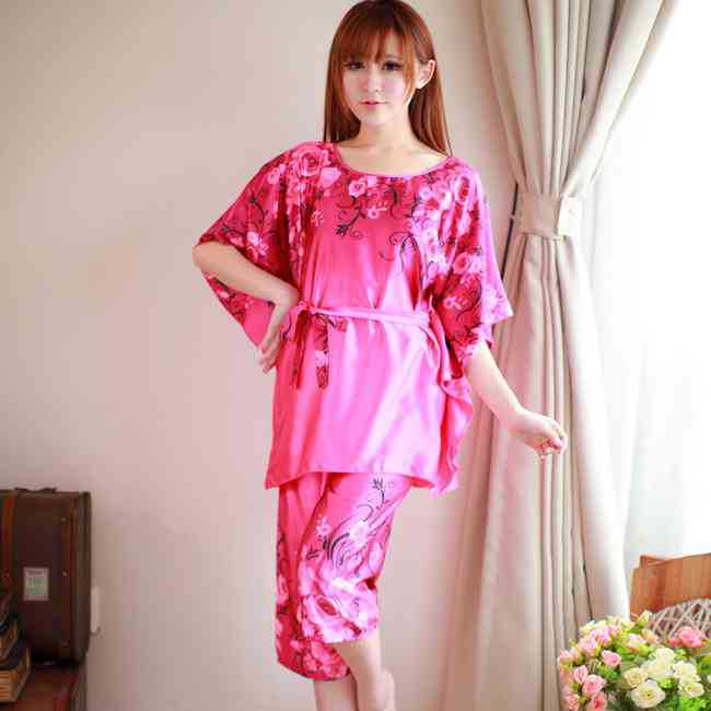 (hotsell)100% silk summer pajamas sets for womem, cool in summer.comfortable(China (Mainland))